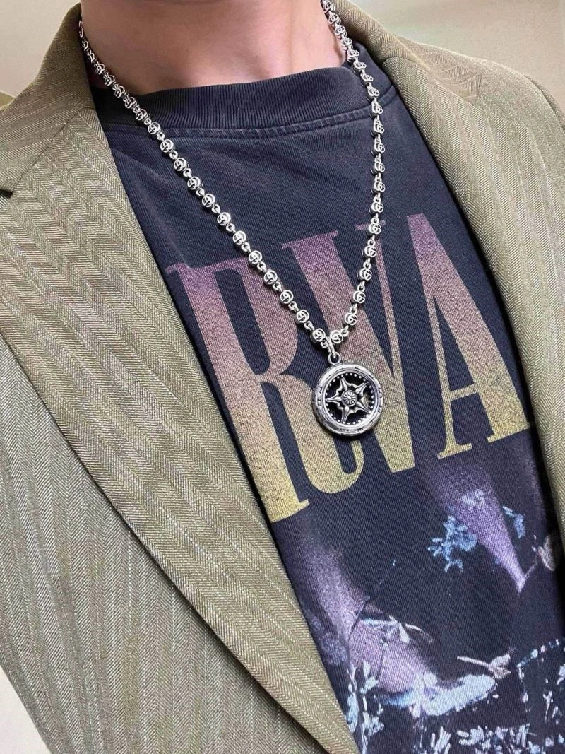 Compact Gucci Necklaces 244512