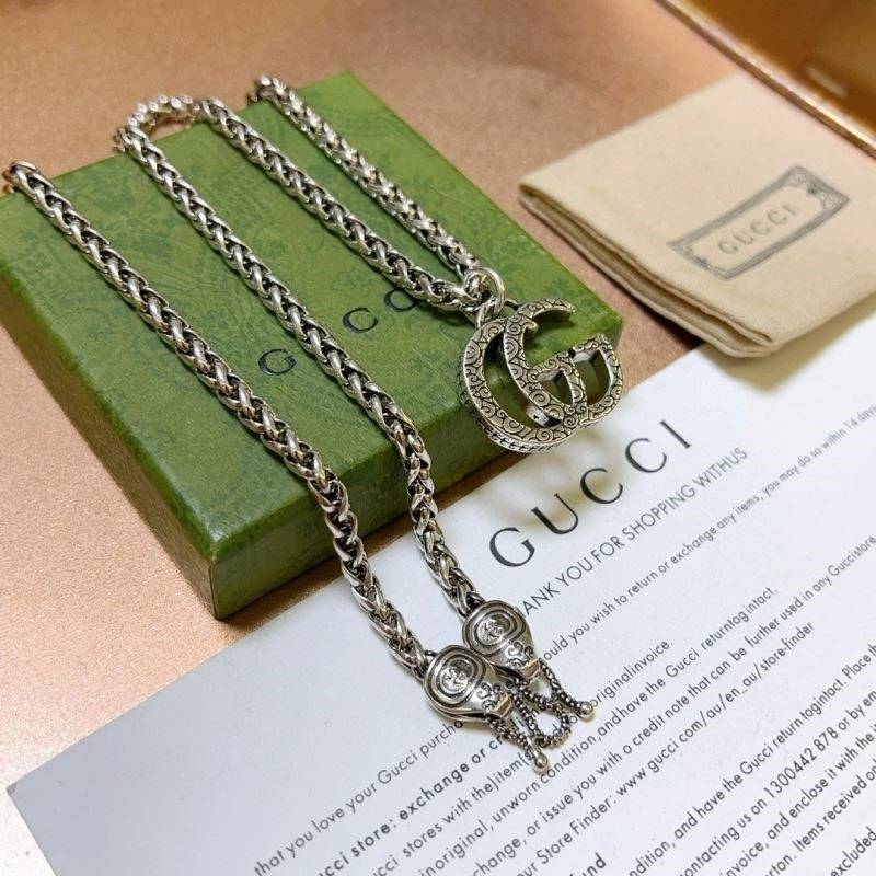 WaterResistant Gucci Necklaces 244506