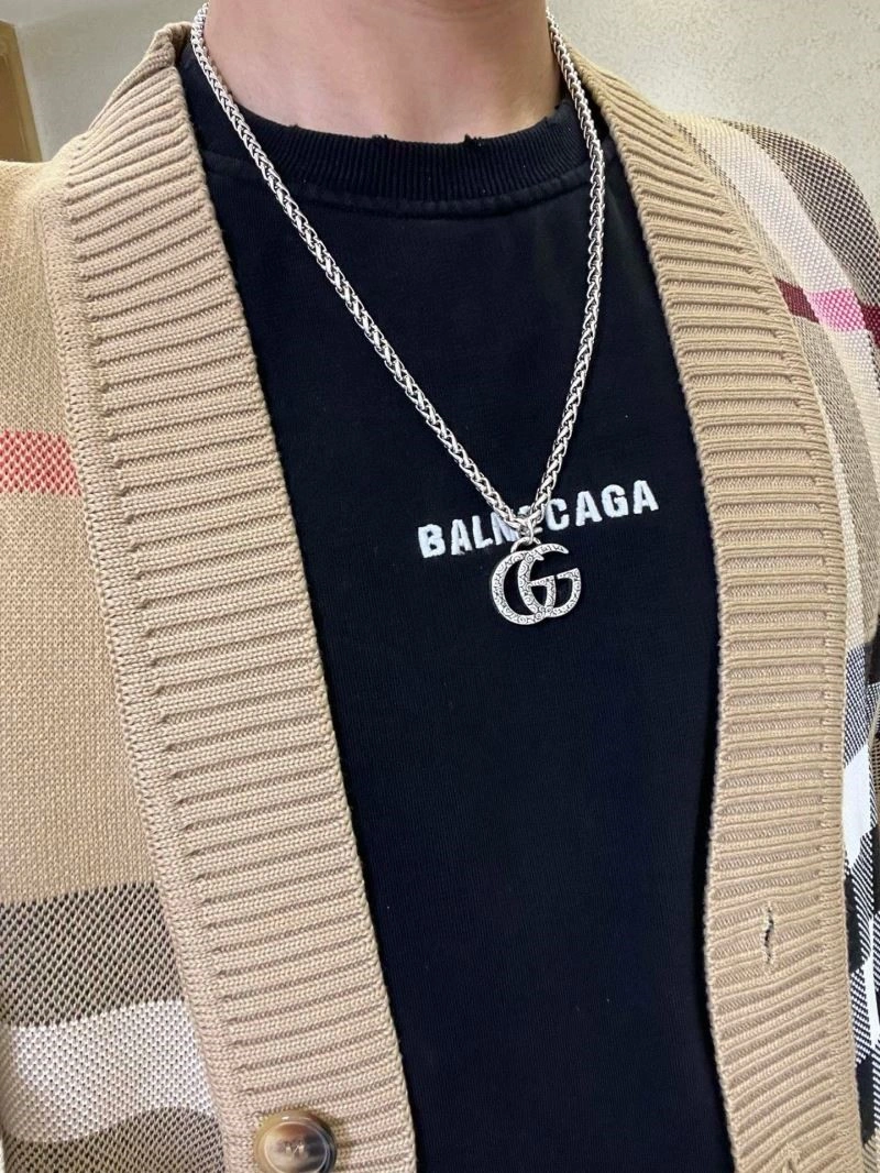 WaterResistant Gucci Necklaces 244506