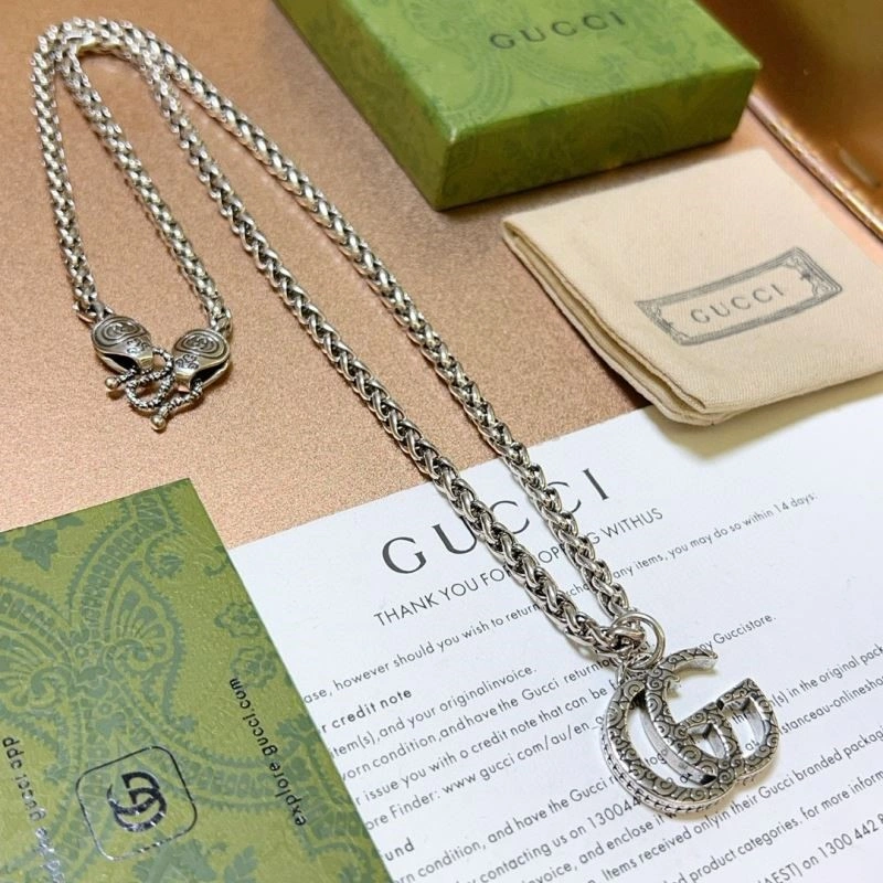 WaterResistant Gucci Necklaces 244506