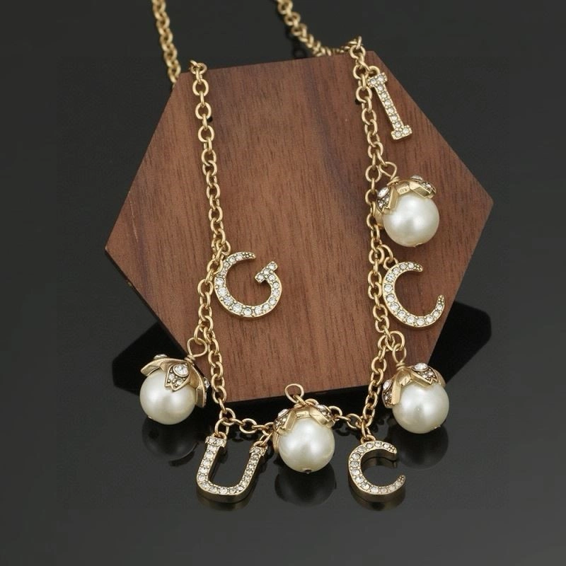 TravelReady Gucci Necklaces 244474