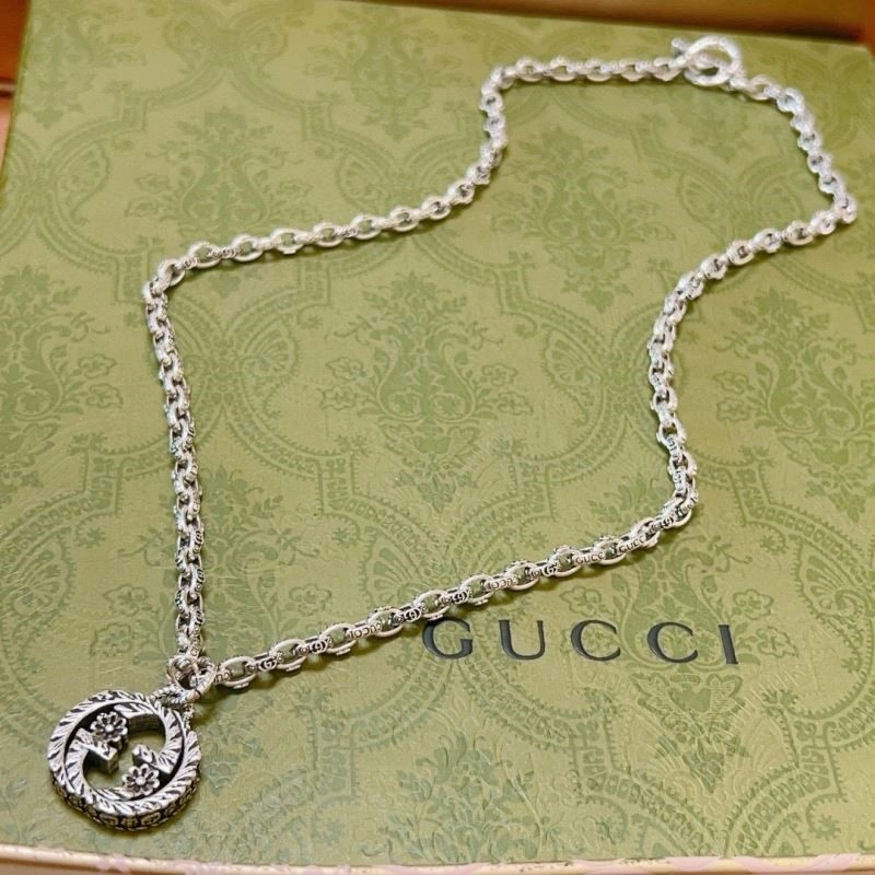 Supportive Gucci Necklaces 244497