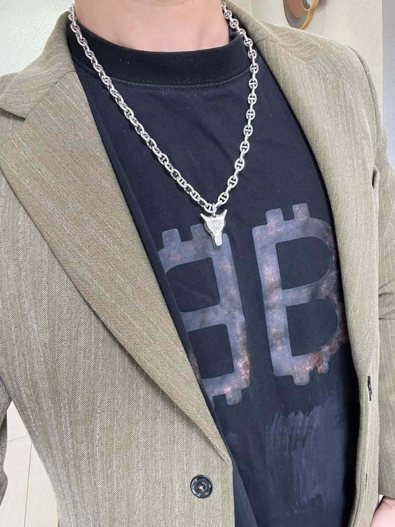 Gucci Necklaces HighQuality 244476