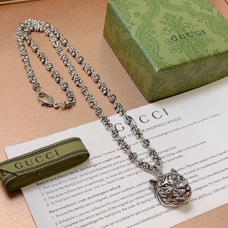 Gucci Necklaces Versatile 244500