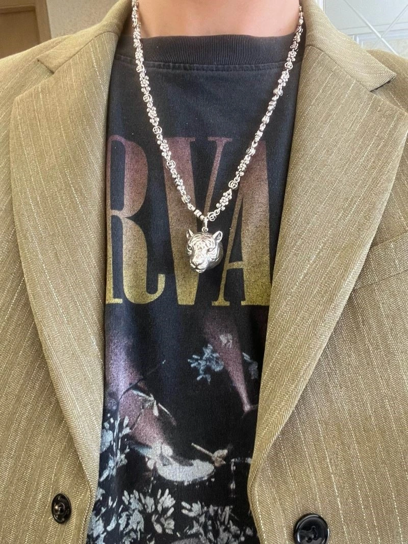 Gucci Necklaces Versatile 244500