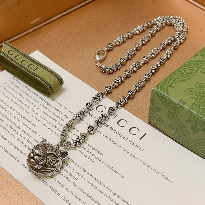 Gucci Necklaces Versatile 244500