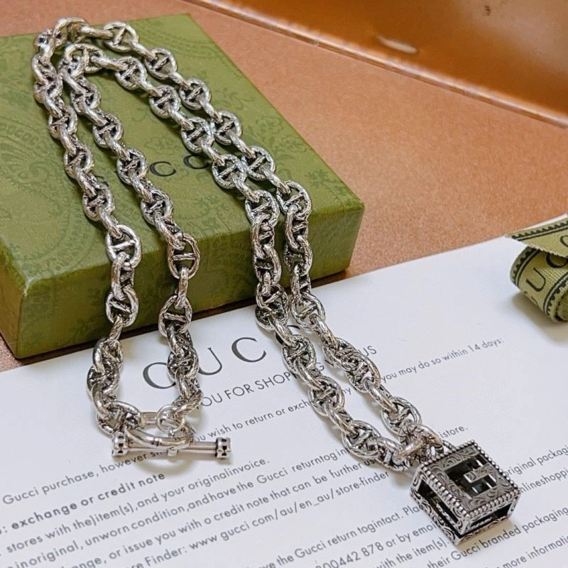Cozy Gucci Necklaces 244483