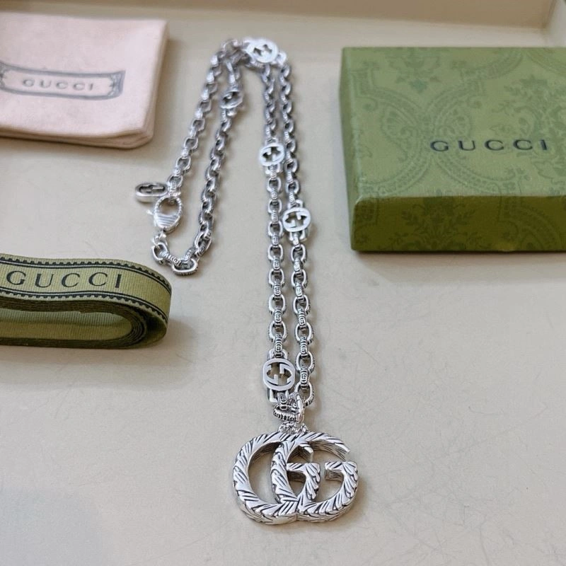 ComfortFit Gucci Necklaces 244485