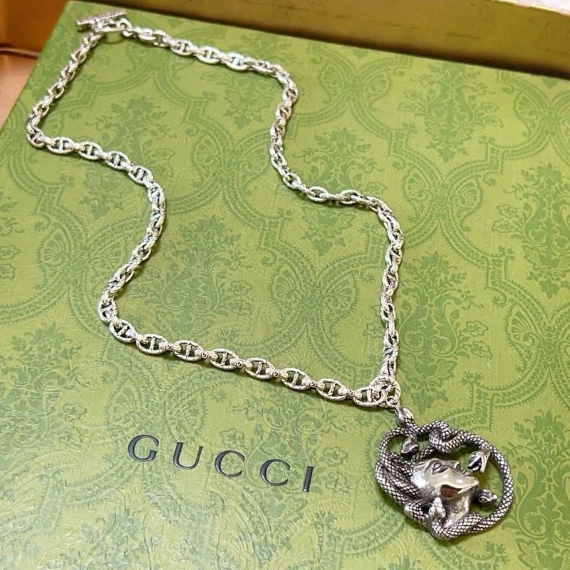 ModernLook Gucci Necklaces 244491
