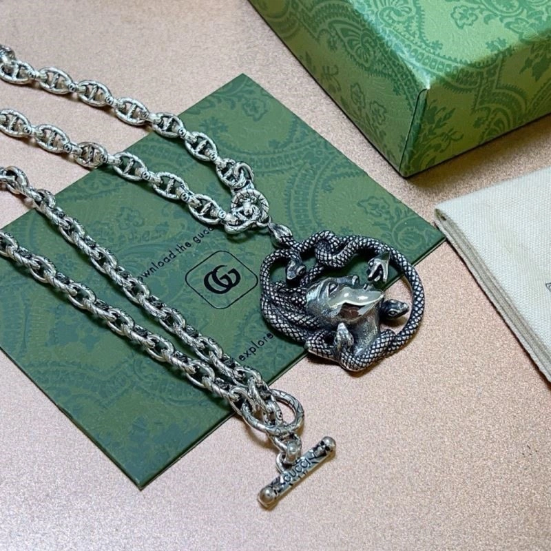ModernLook Gucci Necklaces 244491