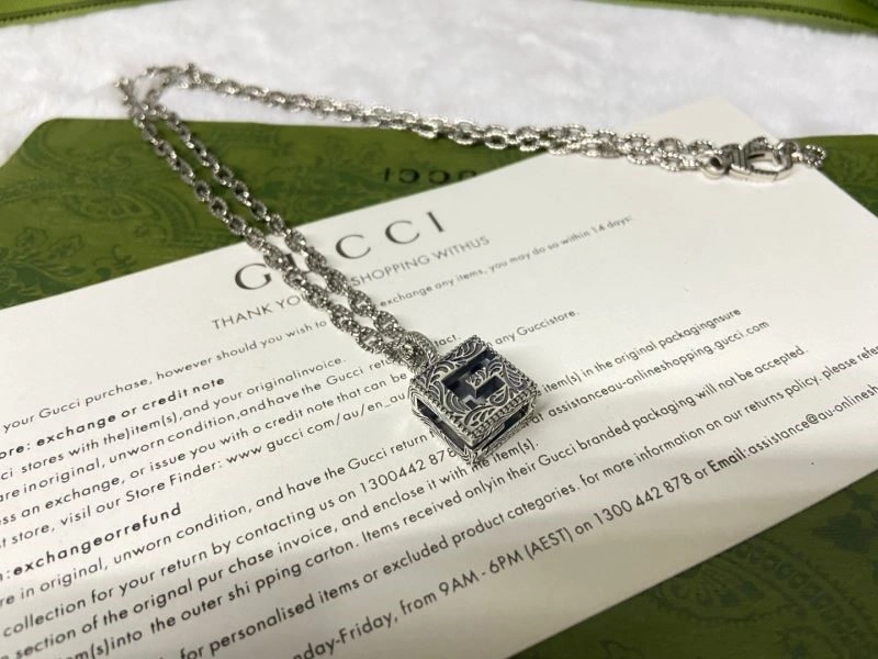 WellDesigned Gucci Necklaces 244338