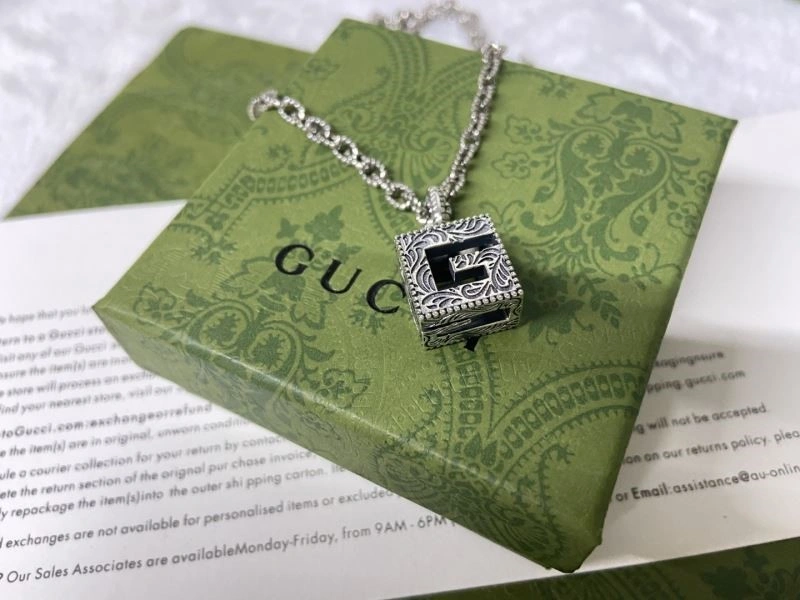WellDesigned Gucci Necklaces 244338