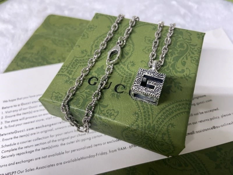 WellDesigned Gucci Necklaces 244338