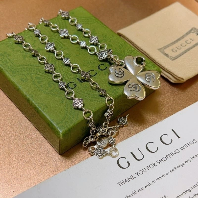 Seasonal Gucci Necklaces 244303