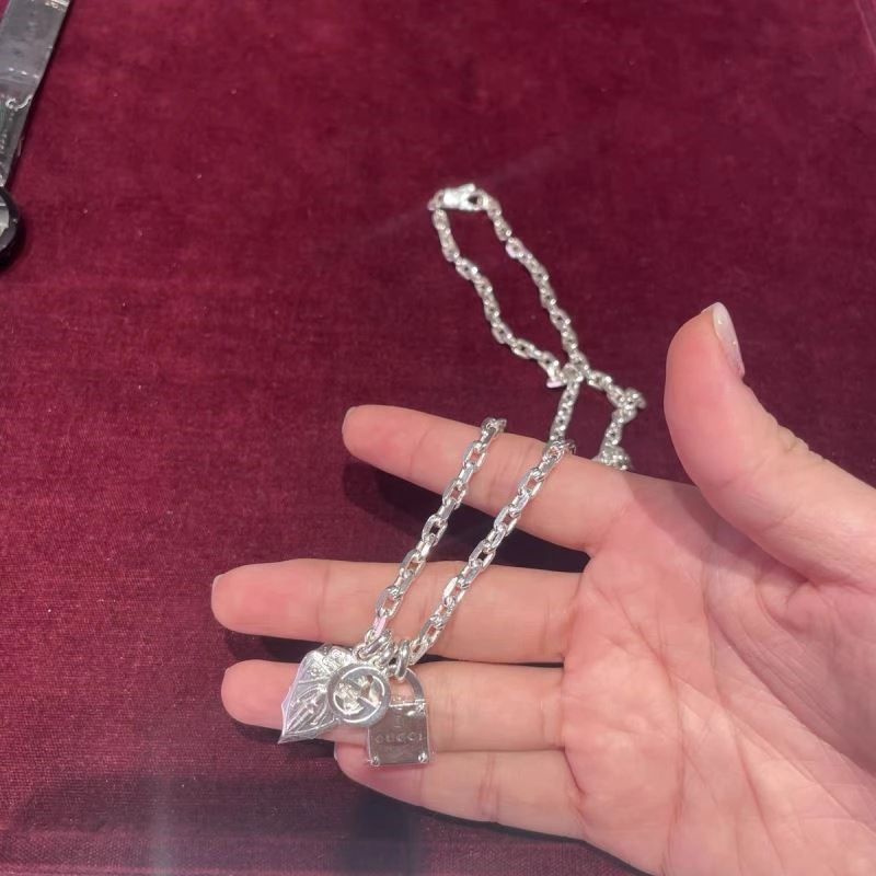Gucci Necklaces SmoothTexture 244269