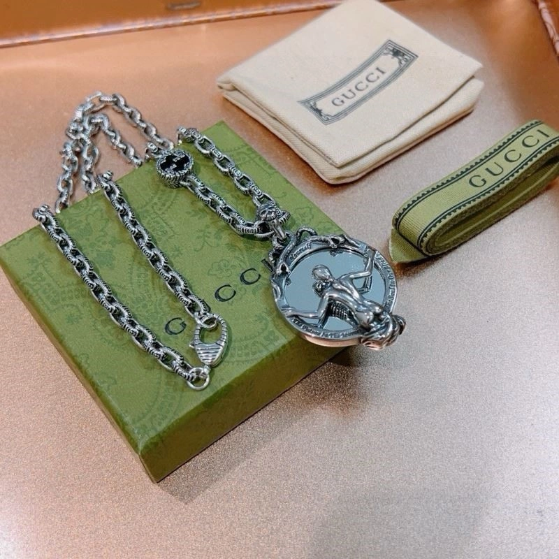 Resilient Gucci Necklaces 244289
