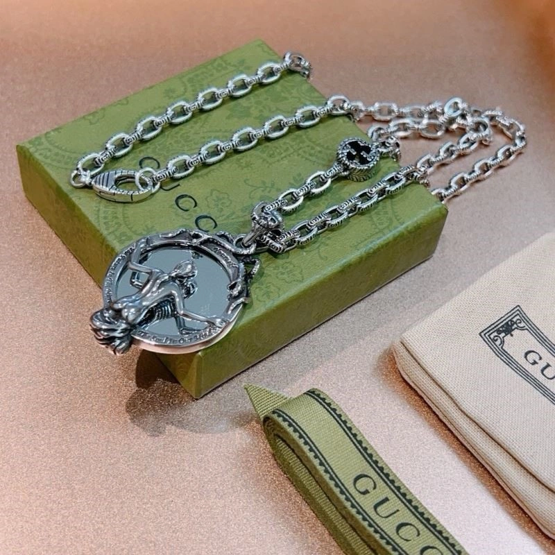 Resilient Gucci Necklaces 244289