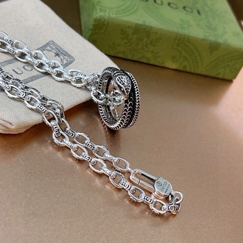 Sustainable Gucci Necklaces 244292