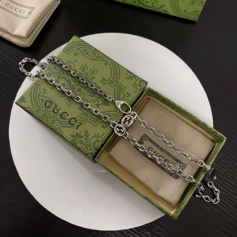 Bright Gucci Necklaces 244280