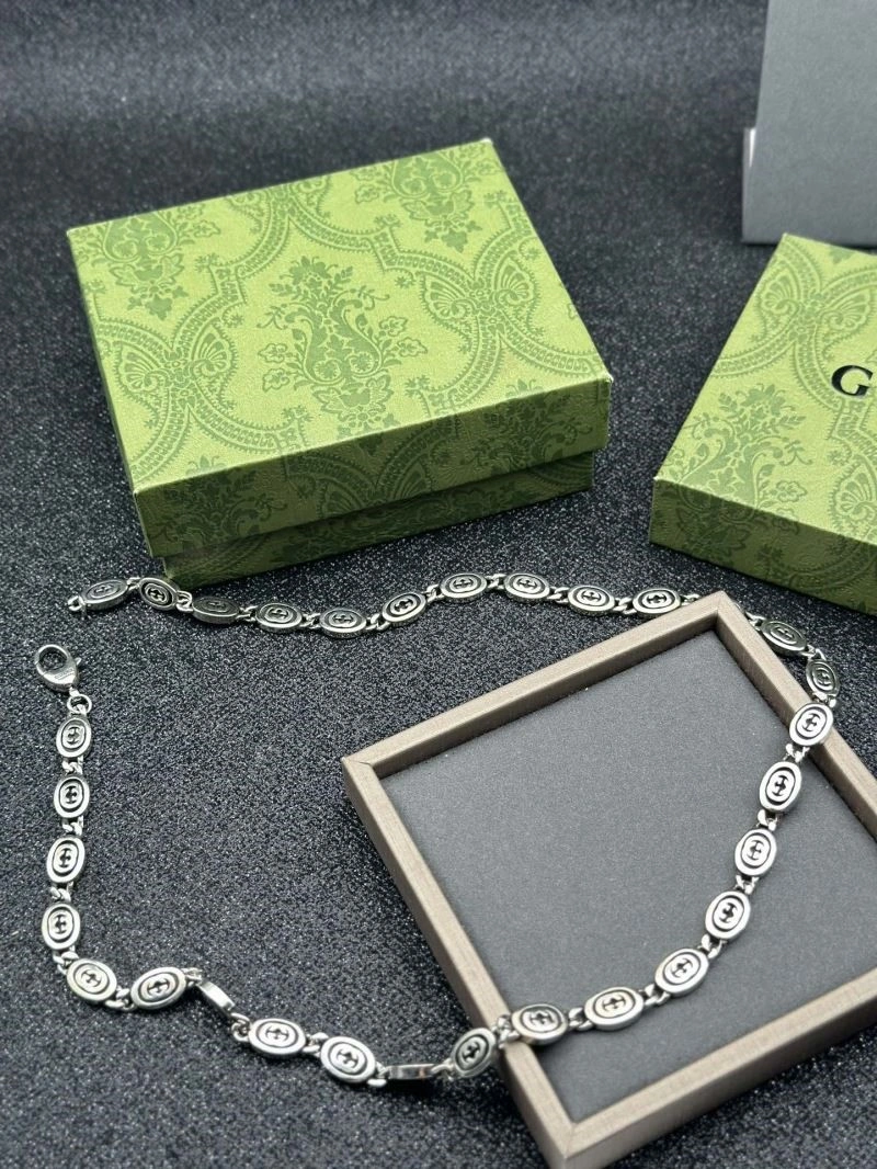 Gucci Necklaces WellDesigned 244258