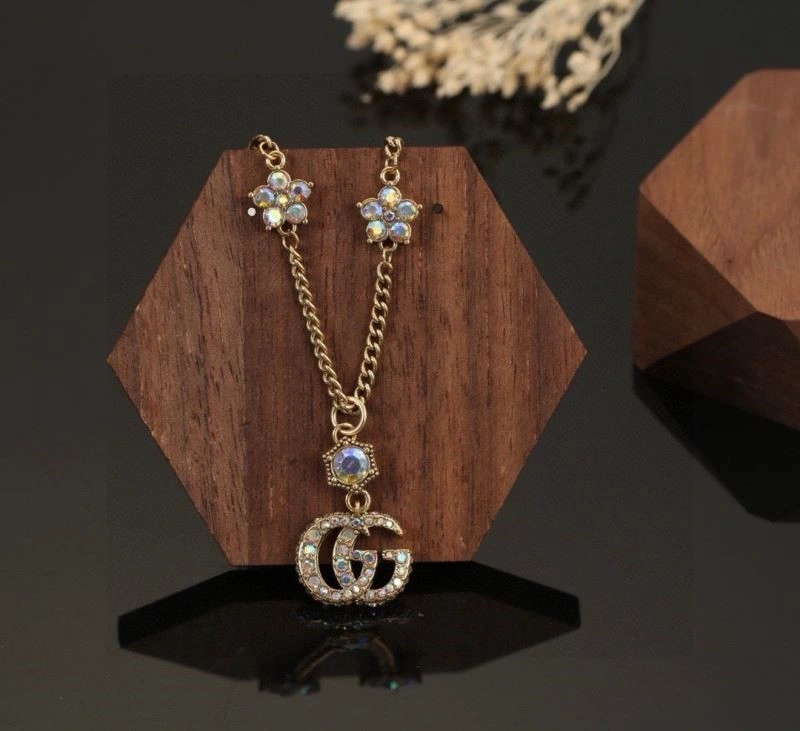 Gucci Necklaces SmartChoice 244256
