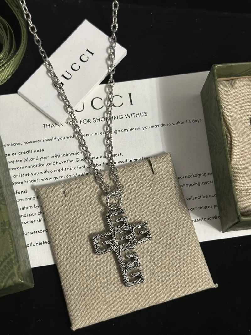 SoftTouch Gucci Necklaces 244246