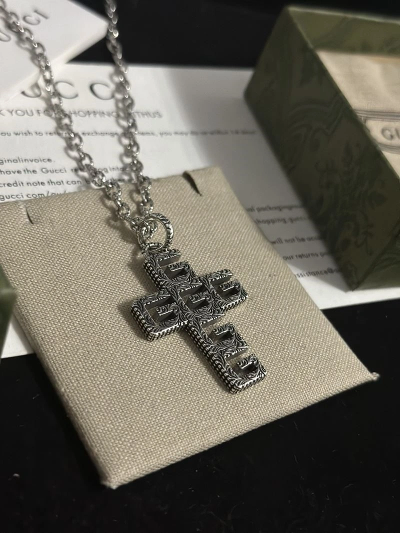 SoftTouch Gucci Necklaces 244246