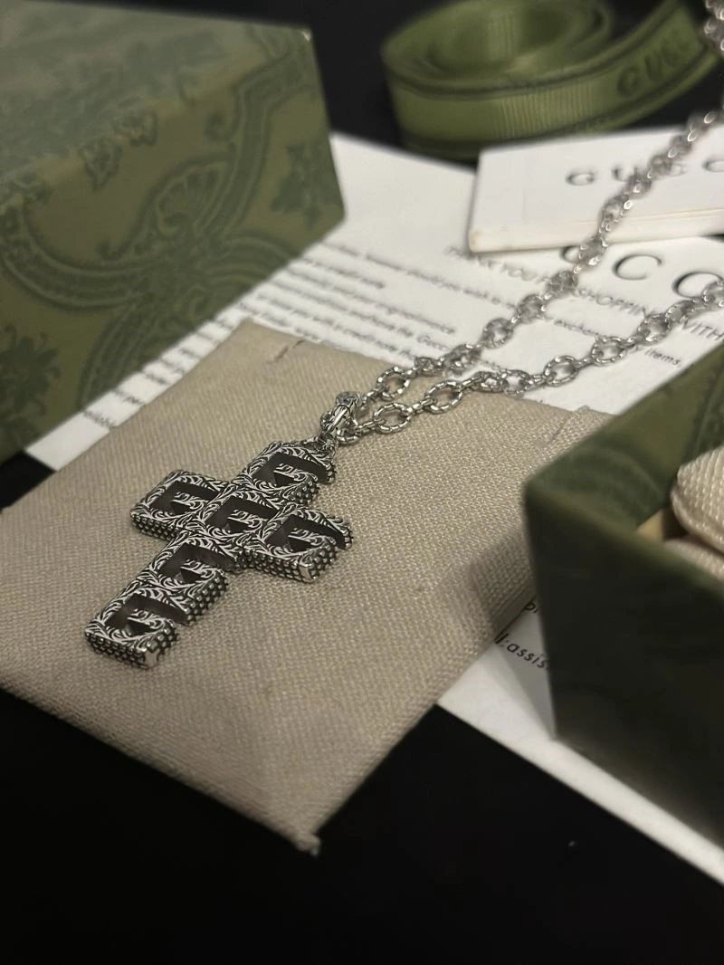 SoftTouch Gucci Necklaces 244246