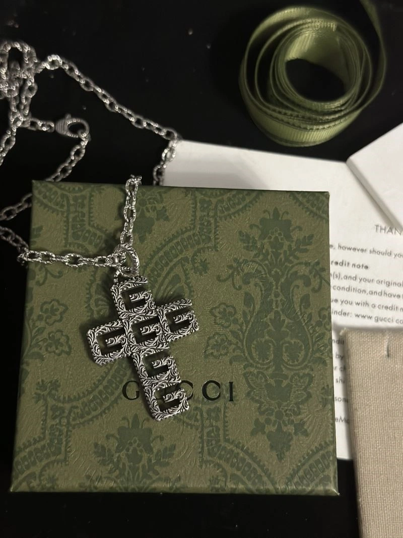 SoftTouch Gucci Necklaces 244246