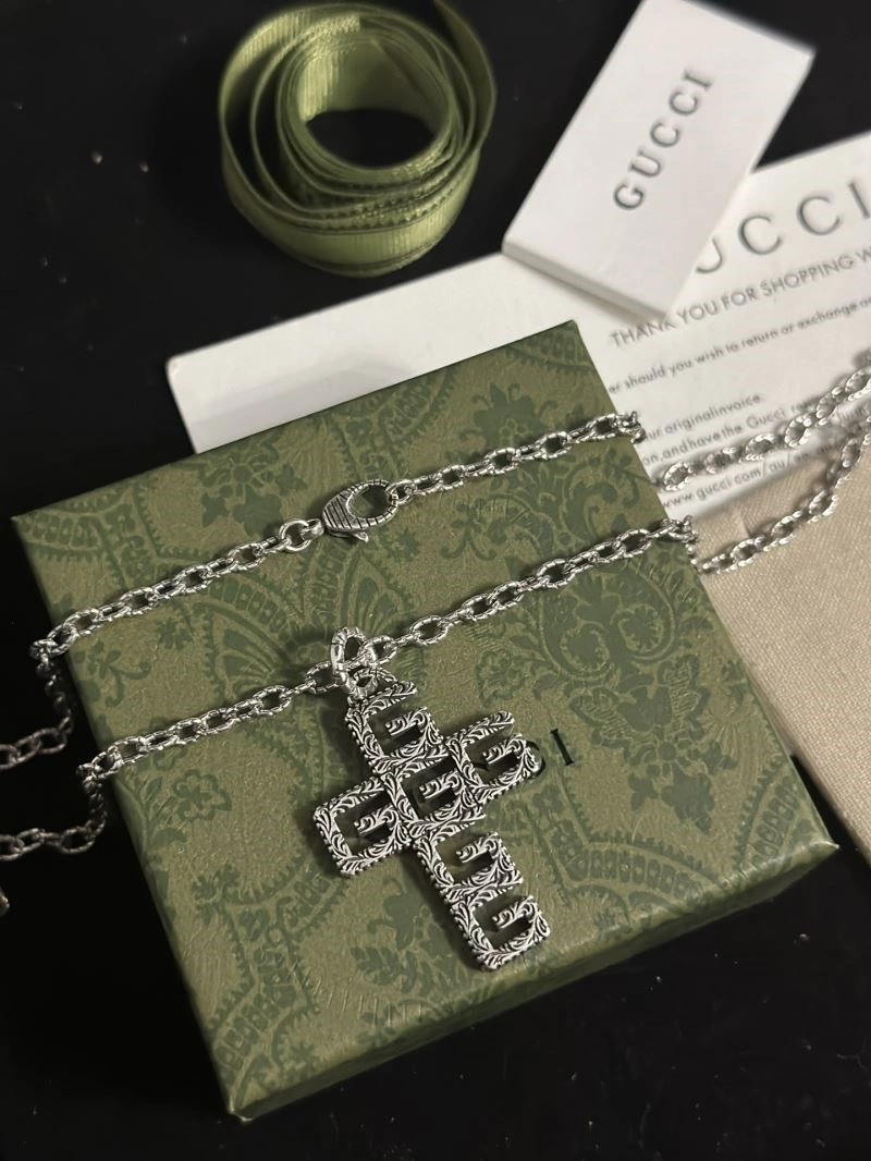 SoftTouch Gucci Necklaces 244246