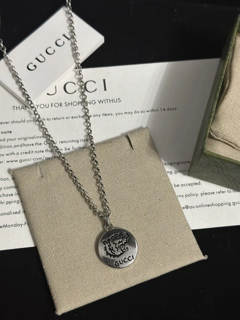 Fashionable Gucci Necklaces 244244