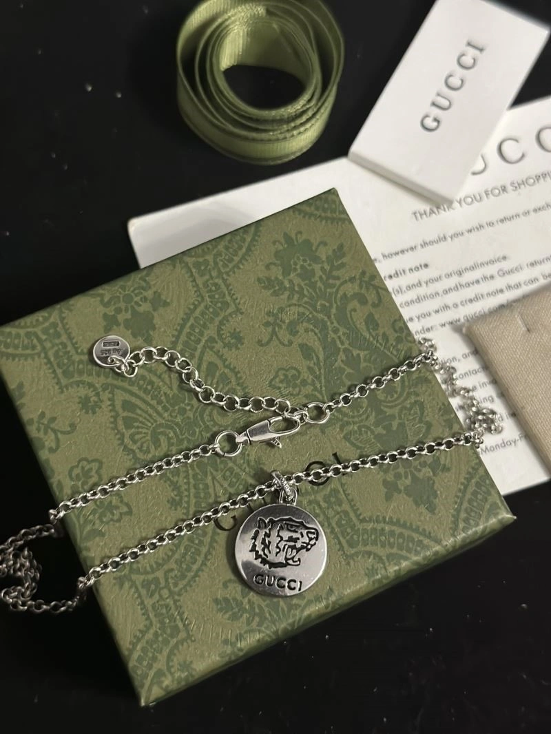 Fashionable Gucci Necklaces 244244
