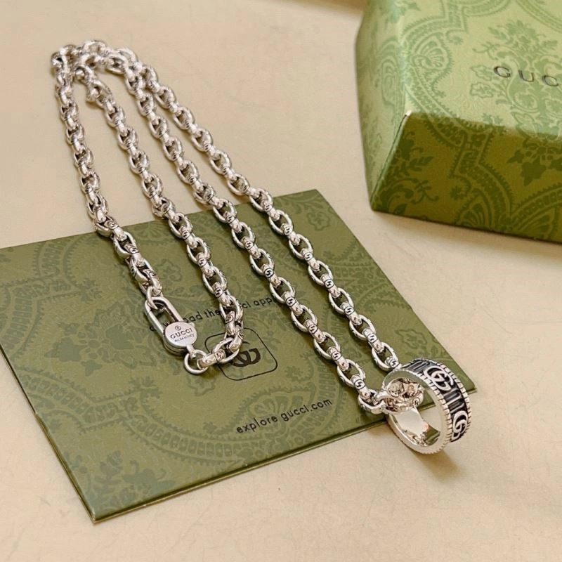 Gucci Necklaces Elegant 244247