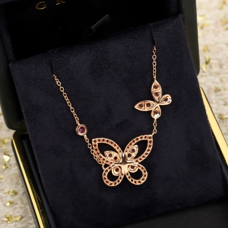 Supportive Gucci Necklaces 244250