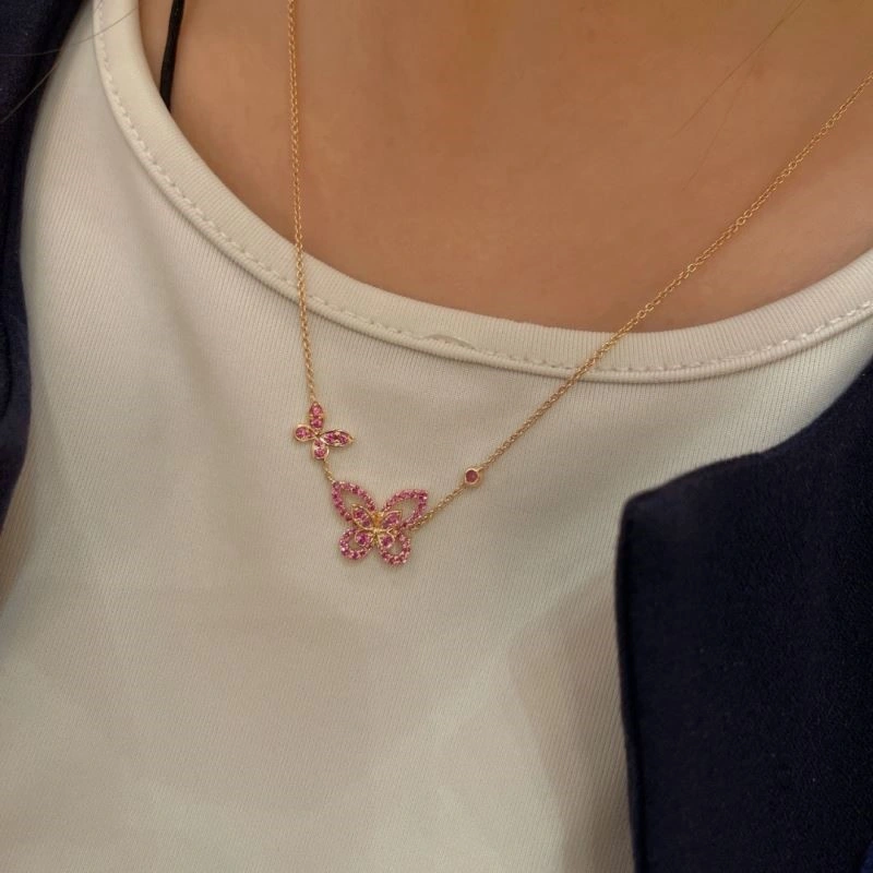 Supportive Gucci Necklaces 244250