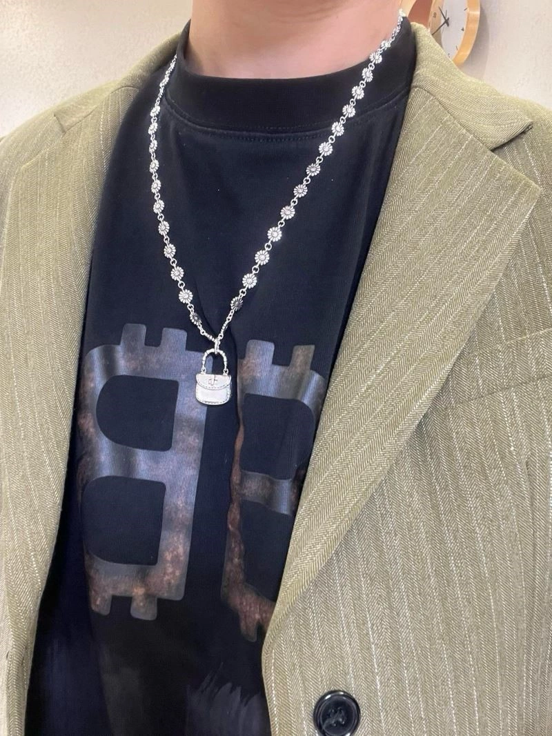 Elegant Gucci Necklaces 244208