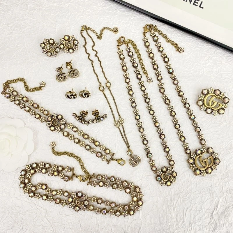 Packable Gucci Necklaces 244060