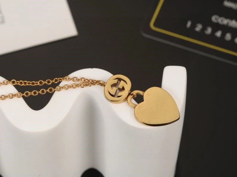 OdorResistant Gucci Necklaces 244024