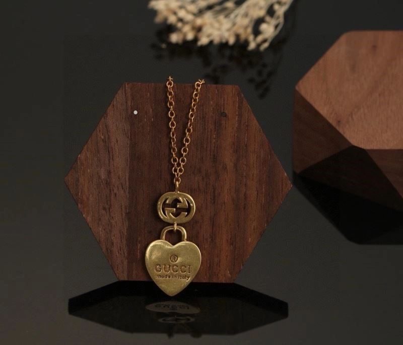 OdorResistant Gucci Necklaces 244024
