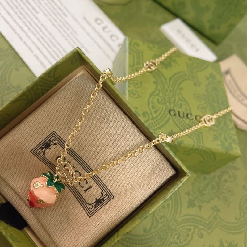 Gucci Necklaces Attractive 244043