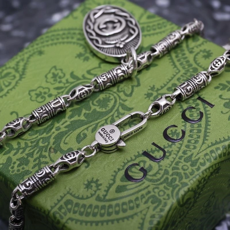Lightweight Gucci Necklaces 244014