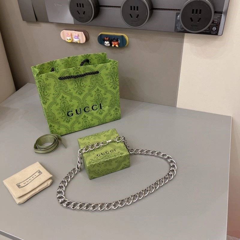 Sleek Gucci Necklaces 244020