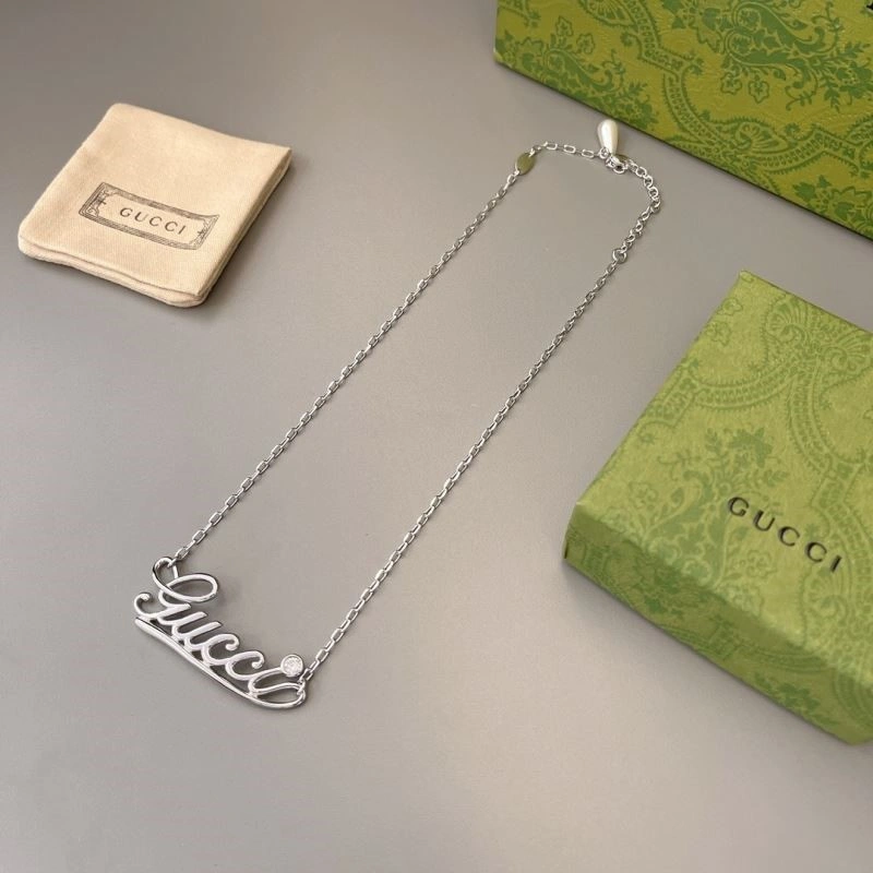 Fashionable Gucci Necklaces 244009