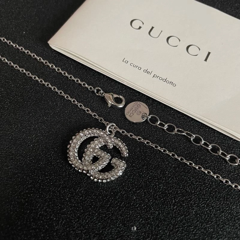 Lightweight Gucci Necklaces 243996