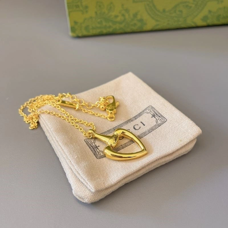 Gucci Necklaces OnTrend 244001