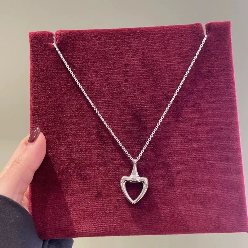 Breathable Gucci Necklaces 243978