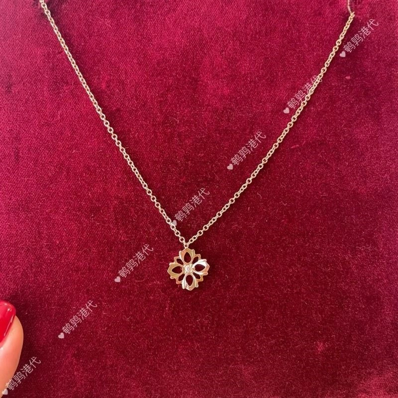Resilient Gucci Necklaces 243974