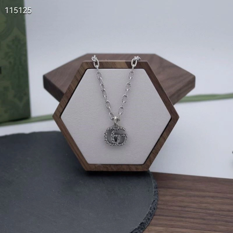 Casual Gucci Necklaces 243991