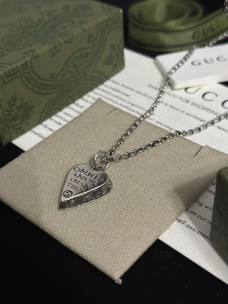 Modern Gucci Necklaces 243949