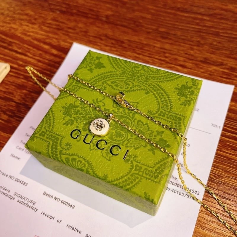 Sleek Gucci Necklaces 243943